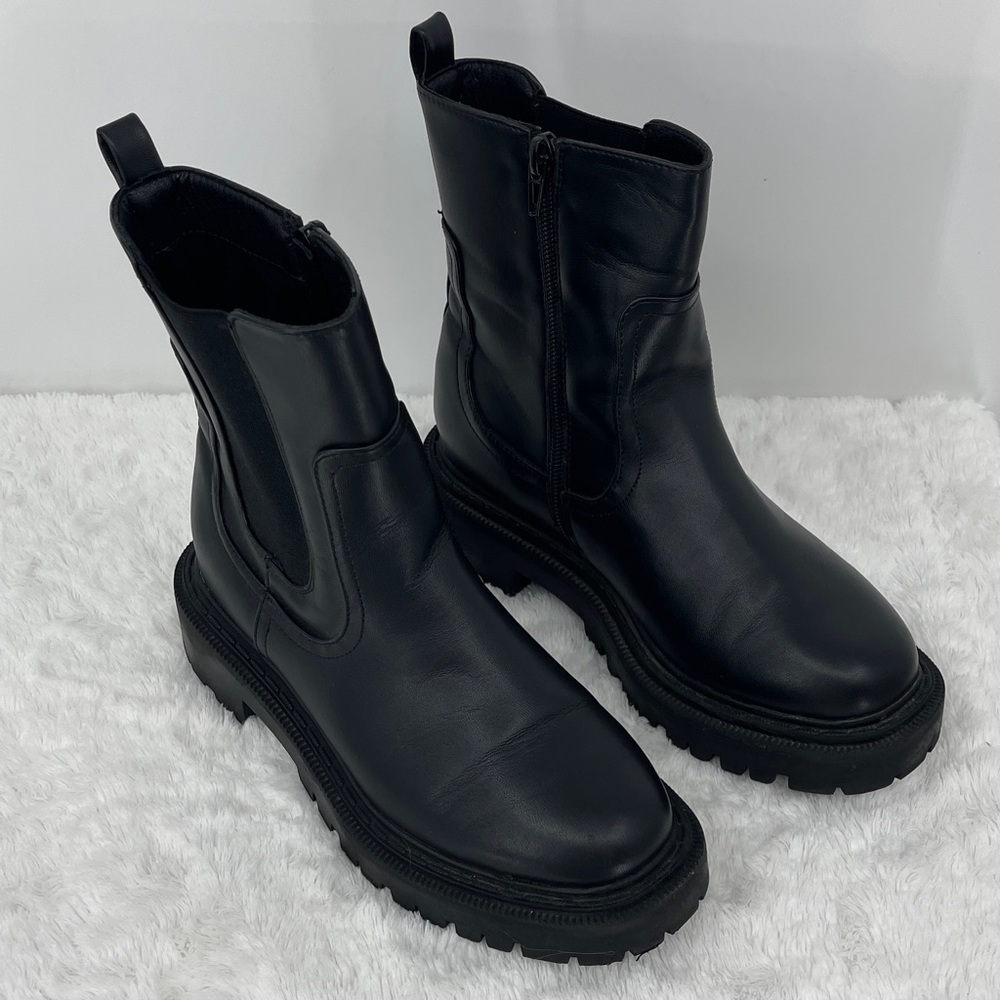 AMERICAN EAGLE WOMENS SIZE 6 Black Ankle Boots